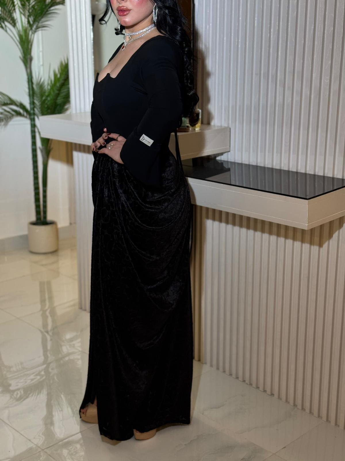 Lady2 2